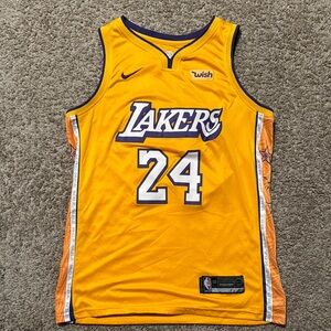 Nike Kobe Bryant Lakers Jersey